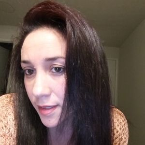 Meet your Posher, Mayra